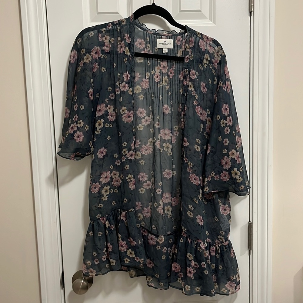 Medium American Eagle Floral Kimono